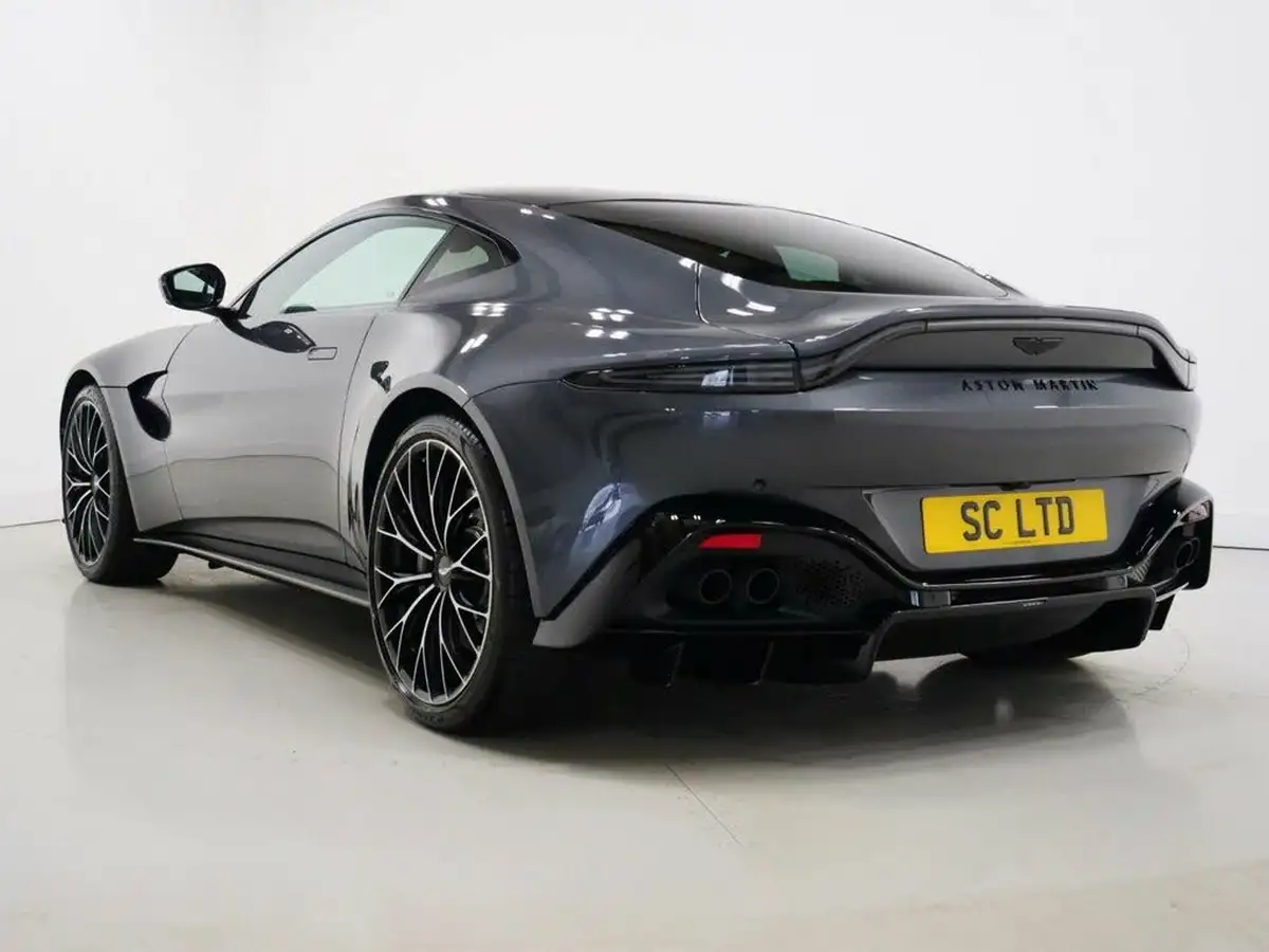 2024-aston-martin-vantage-40-v8-vantage-coupe-auto-big-48