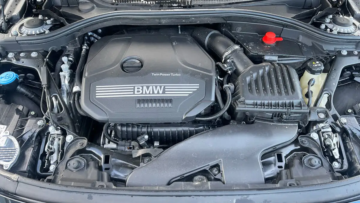 2023-bmw-1-series-15-118i-m-sport-lcp-dct-big-9