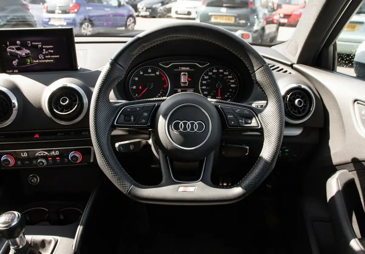 2019-audi-a3-15-35-tfsi-s-line-cod-ss-sportback-5d-big-20