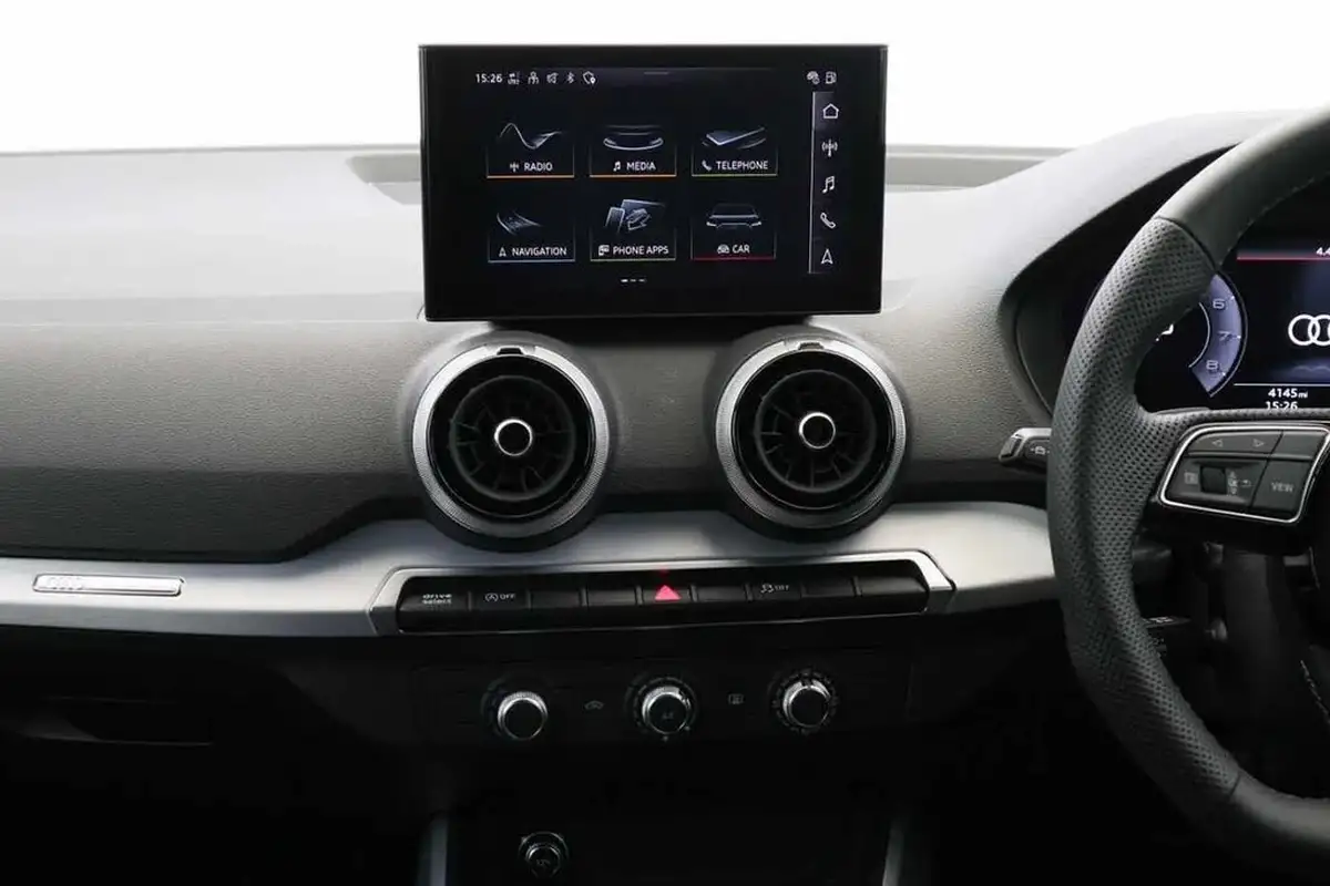 2024-audi-q2-15-35-tfsi-black-edition-s-tronic-big-12