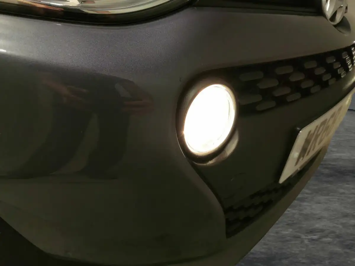 2018-hyundai-i10-10-se-67ps-big-16