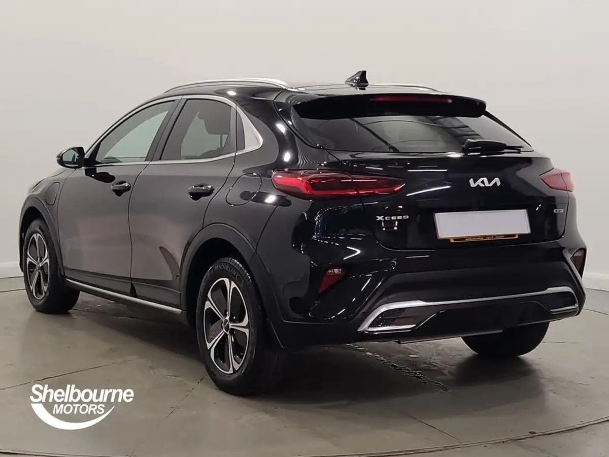 2023-kia-xceed-16-gdi-3-big-1