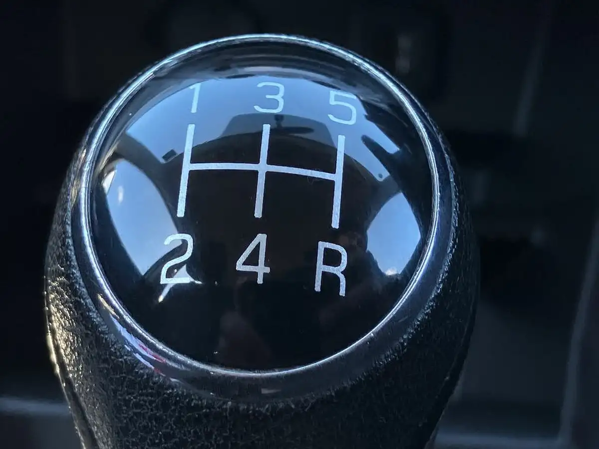 2019-suzuki-vitara-10-boosterjet-sz4-big-30