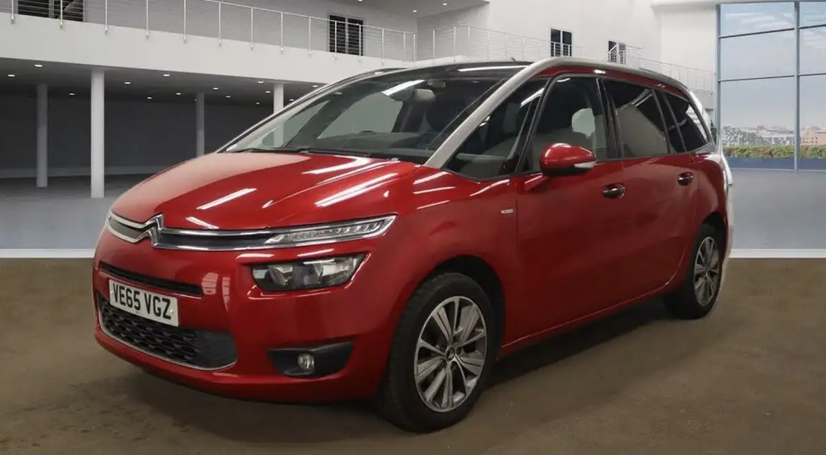 2015-citroen-grand-c4-picasso-16bluehdi-exclusive-big-1