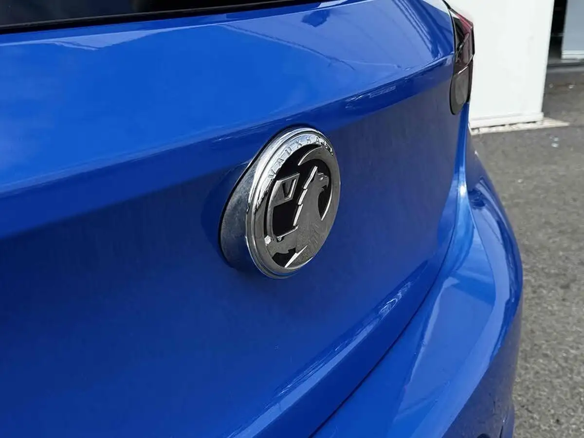 2020-vauxhall-corsa-e-elite-nav-74kw-big-10