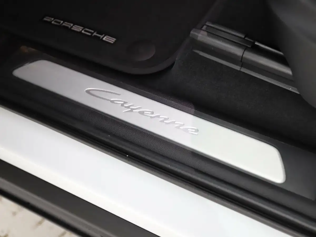 2025-porsche-cayenne-30-v6-353ps-coupe-big-31