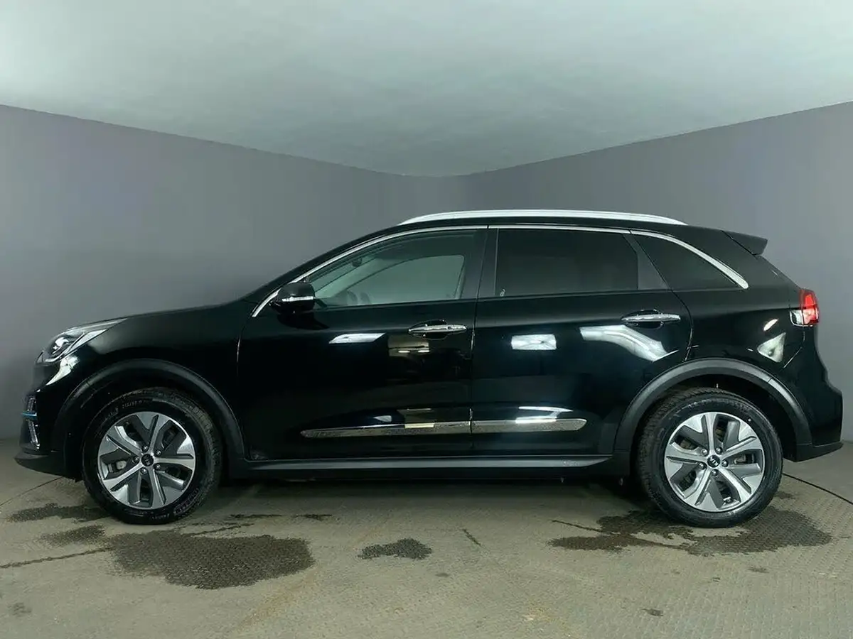 2022-kia-e-niro-ev-4-big-4