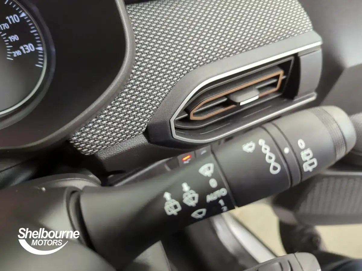2024-dacia-sandero-stepway-10-tce-expression-100bhp-bi-fuel-big-29