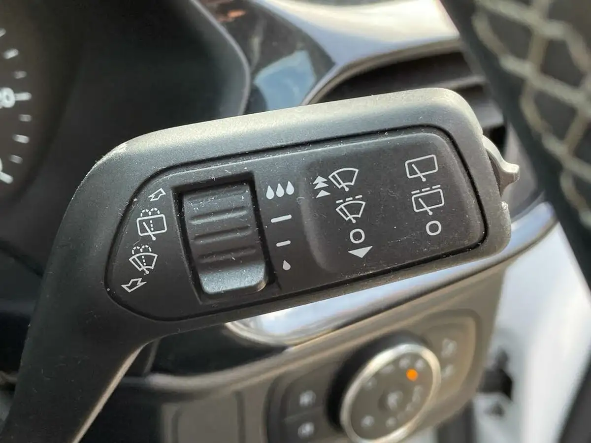 2022-ford-puma-suv-10-titanium-125ps-big-27