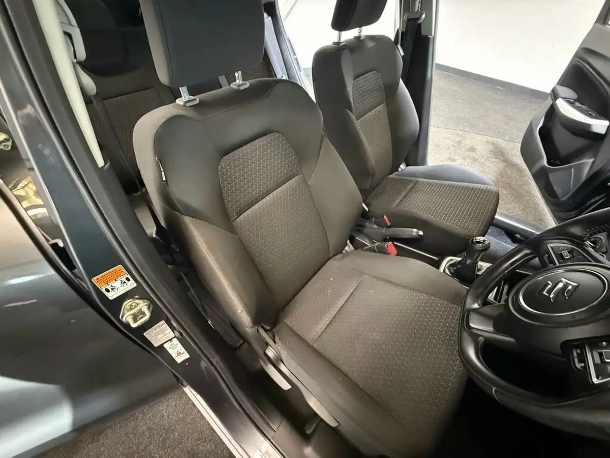 2021-suzuki-swift-12-dualjet-sz-l-big-12