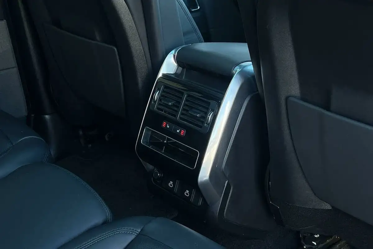 2022-land-rover-range-rover-sport-30-d300-hse-dynamic-black-big-31
