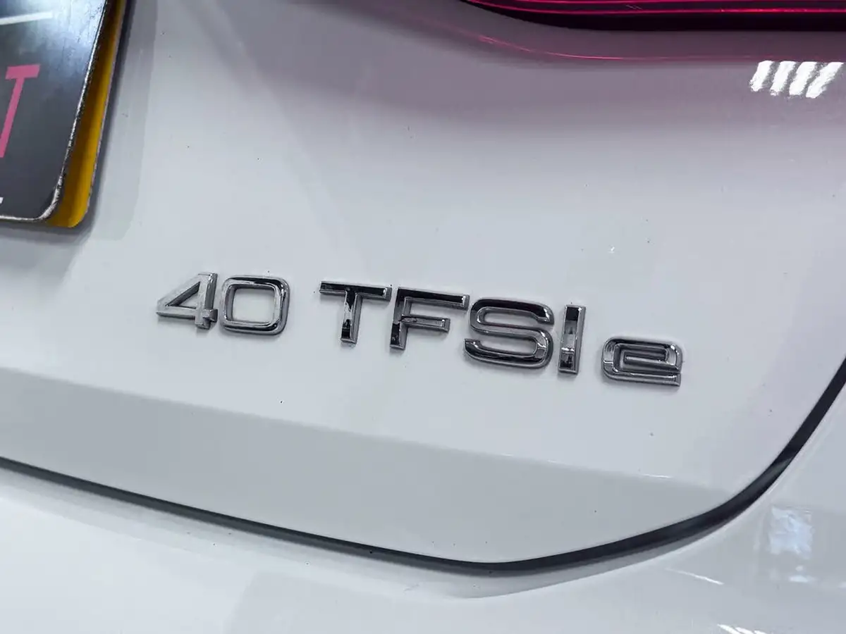 2022-audi-a3-14-40-tfsi-e-s-line-big-13