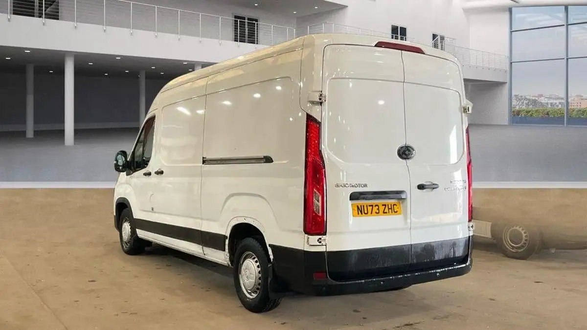 2023-maxus-deliver-9-big-2