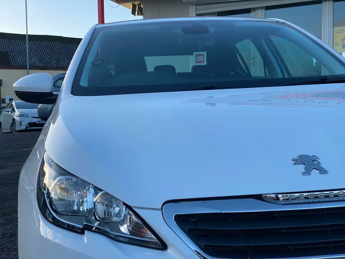 2017-peugeot-308-12-puretech-active-130bhp-eat6-big-9