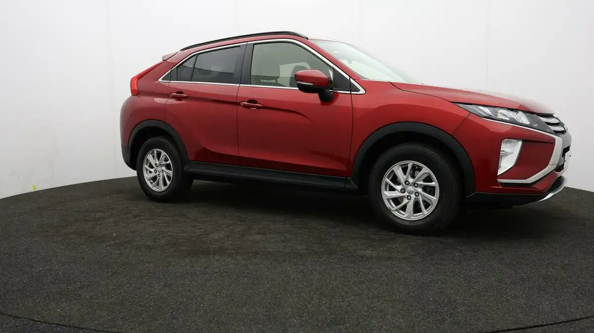 2018-mitsubishi-eclipse-cross-15-2-big-37