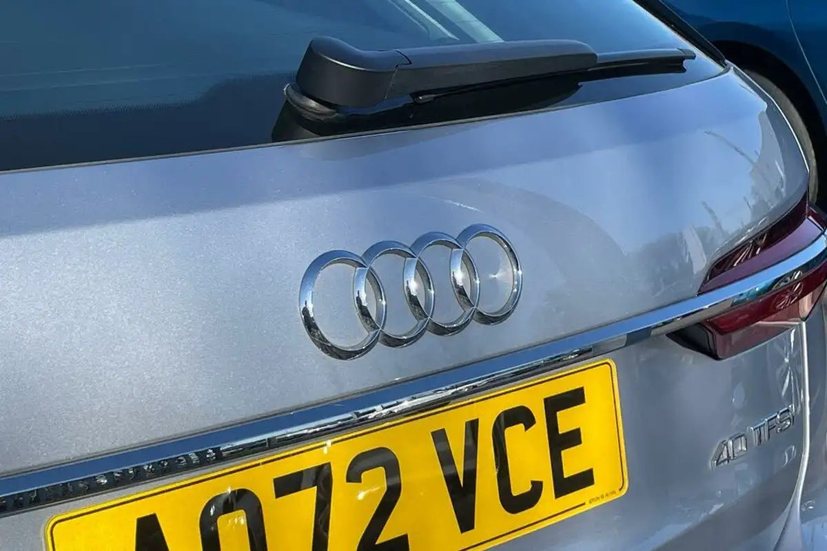 2022-audi-a6-avant-20-40-tfsi-sport-big-51