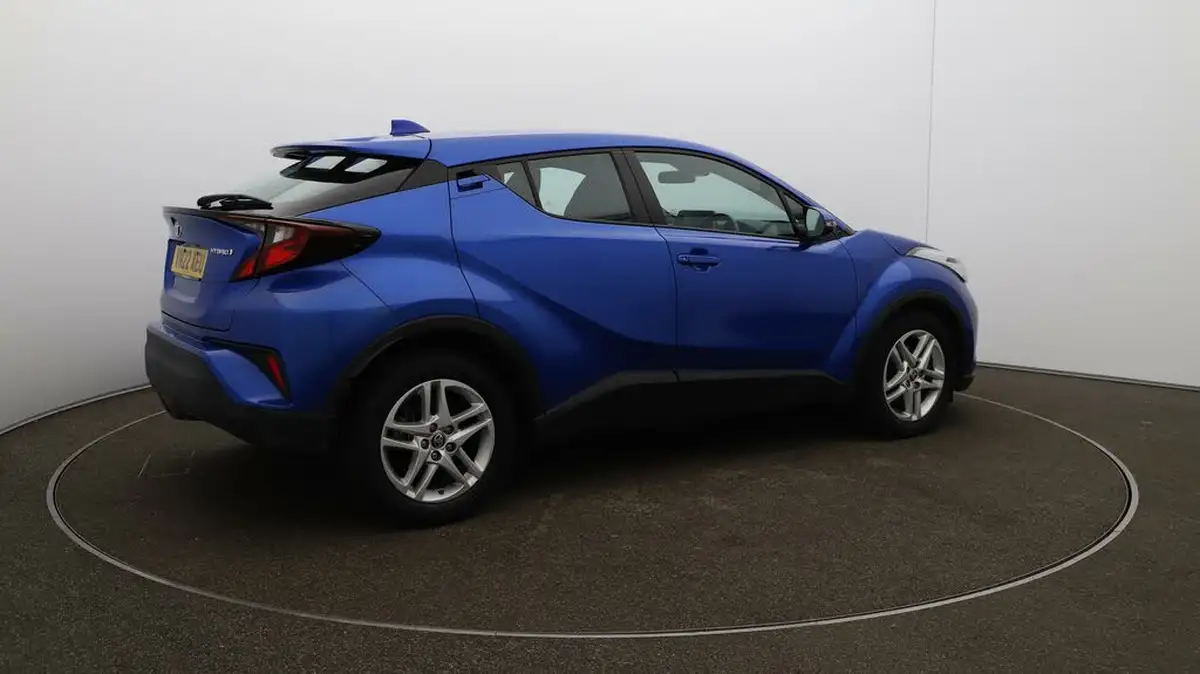 2022-toyota-c-hr-18-vvt-i-icon-big-44