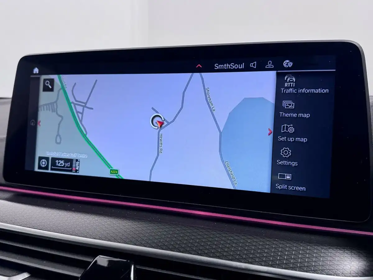 2022-bmw-5-series-20-520i-m-sport-mht-touring-5d-big-34