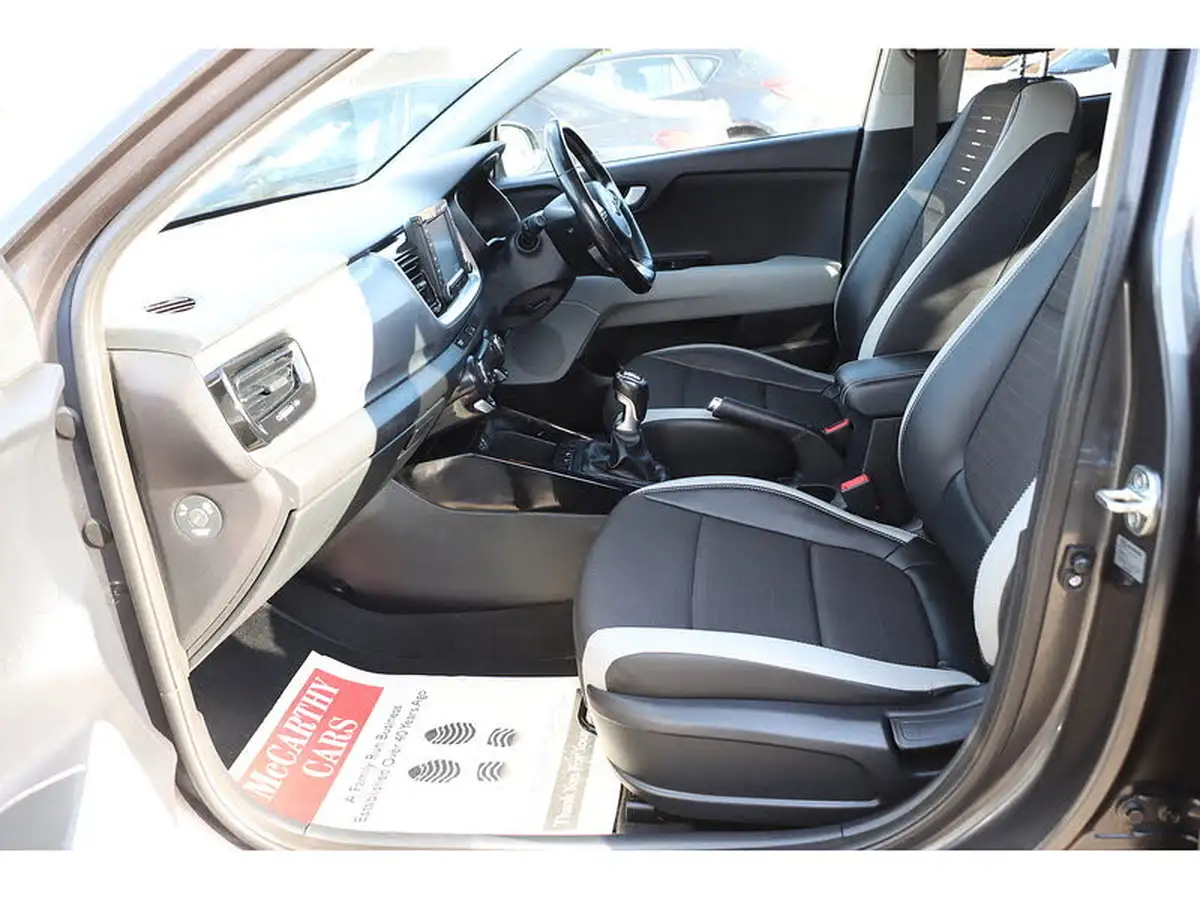 2019-kia-stonic-10-t-gdi-3-big-14