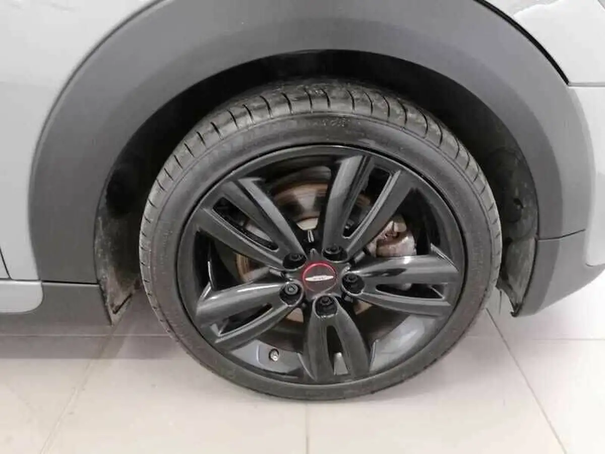 2019-mini-cooper-20-cooper-s-sport-192bhp-ss-convertible-2d-big-2