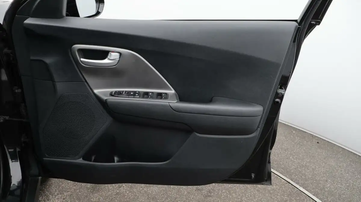 2022-kia-e-niro-ev-2-64-big-15