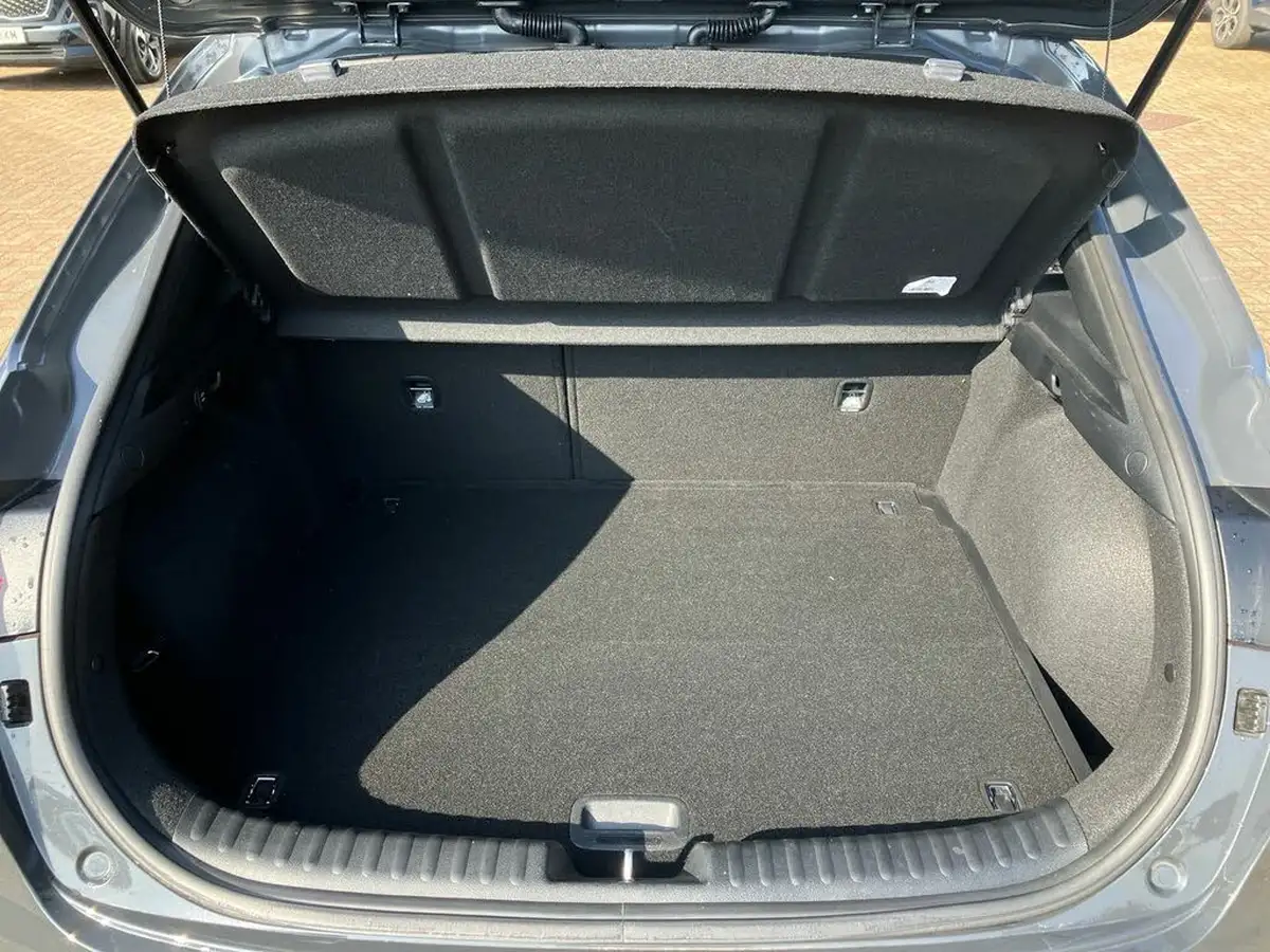 2022-kia-xceed-10-t-gdi-2-big-19