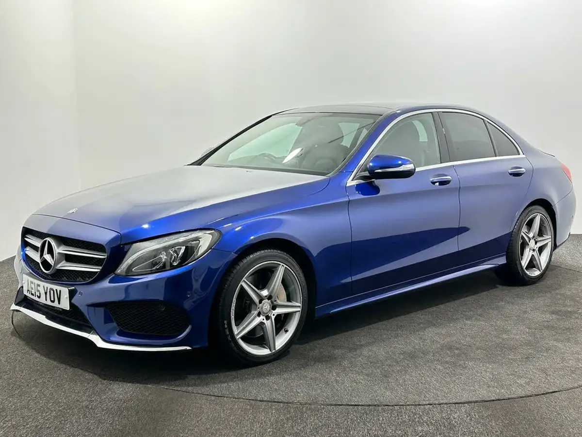 2015-mercedes-benz-c-class-21cdi-c300-amg-line-premiumss-saloon-4d-big-2