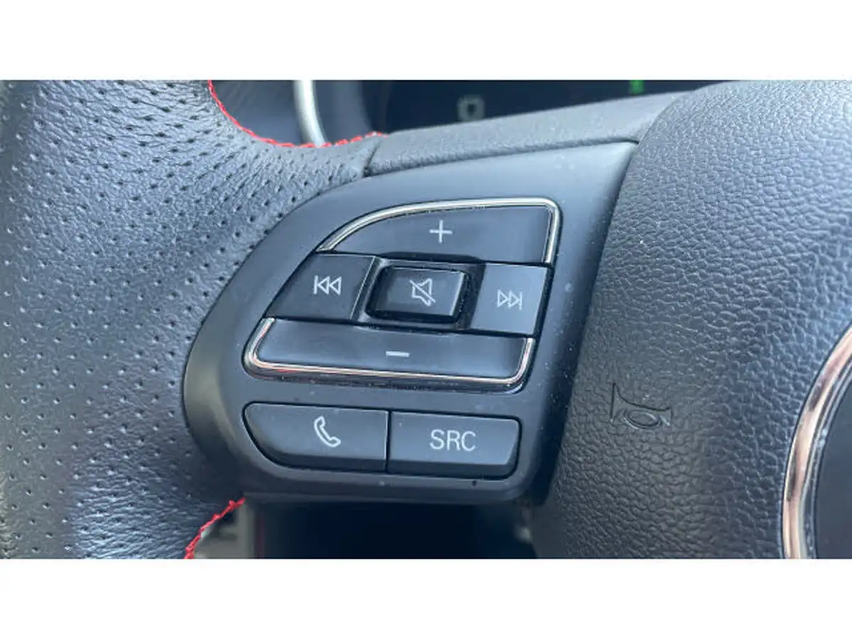 2023-mg-zs-suv-10t-gdi-exclusive-big-23