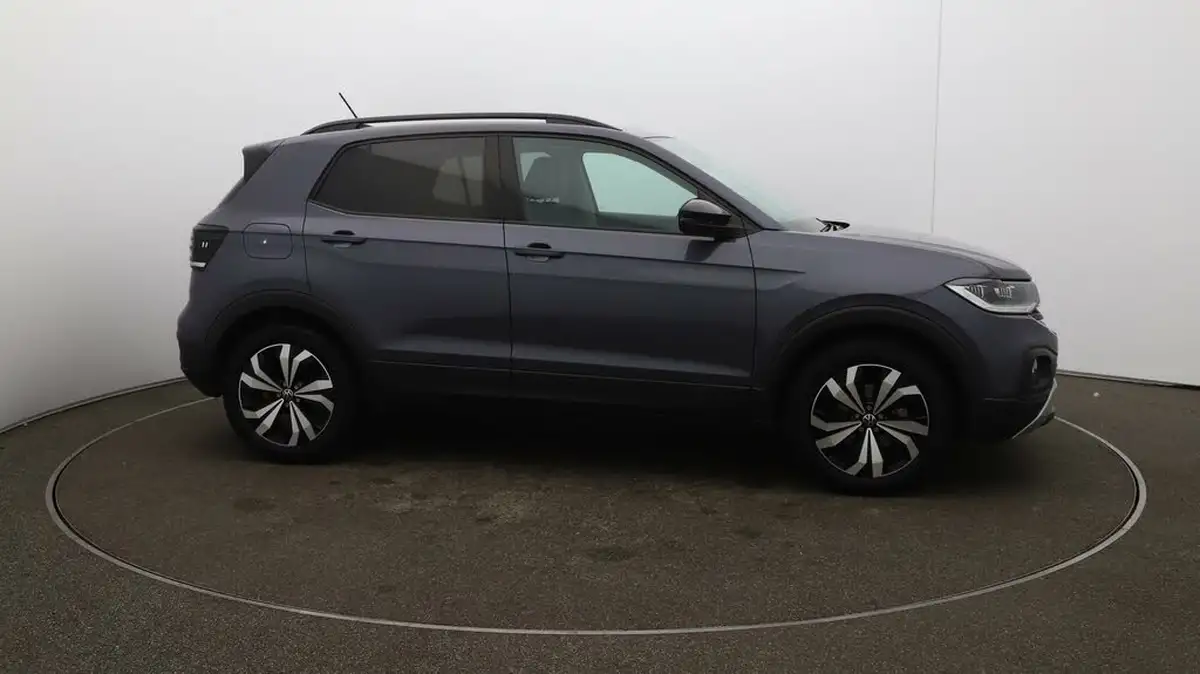 2023-volkswagen-t-cross-10-tsi-black-edition-110ps-dsg-big-41