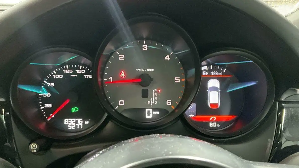 2016-porsche-macan-30td-s-big-11