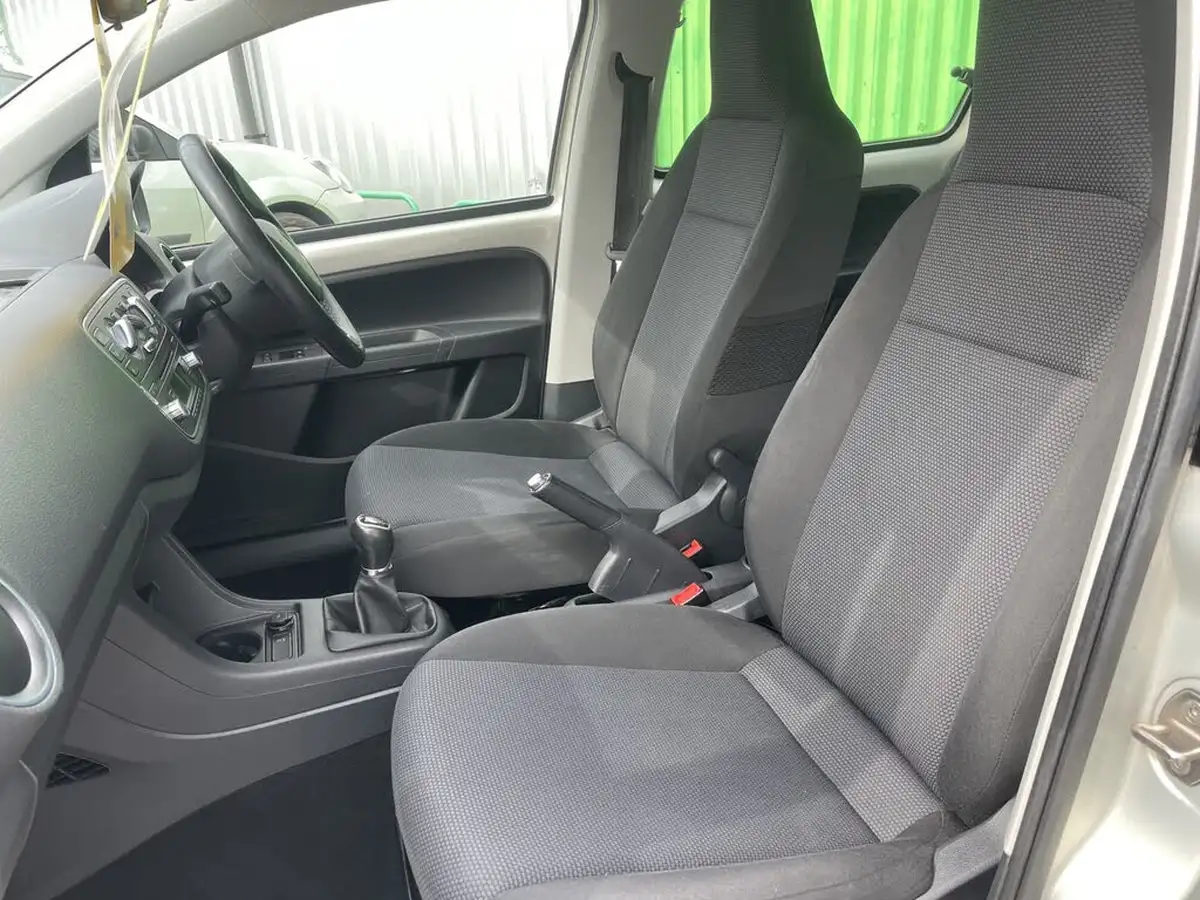 2015-skoda-citigo-10-elegance-60ps-greentech-5d-big-13
