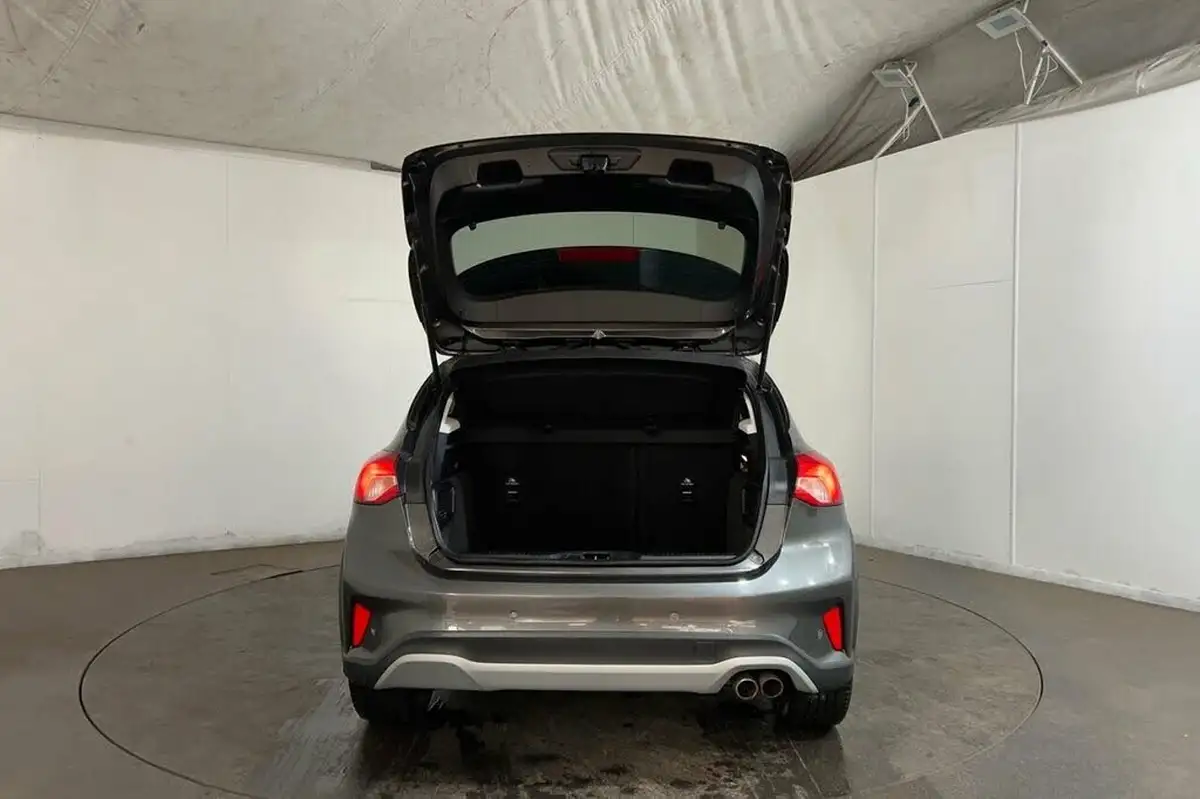 2020-ford-focus-15t-active-x-hatchback-big-38
