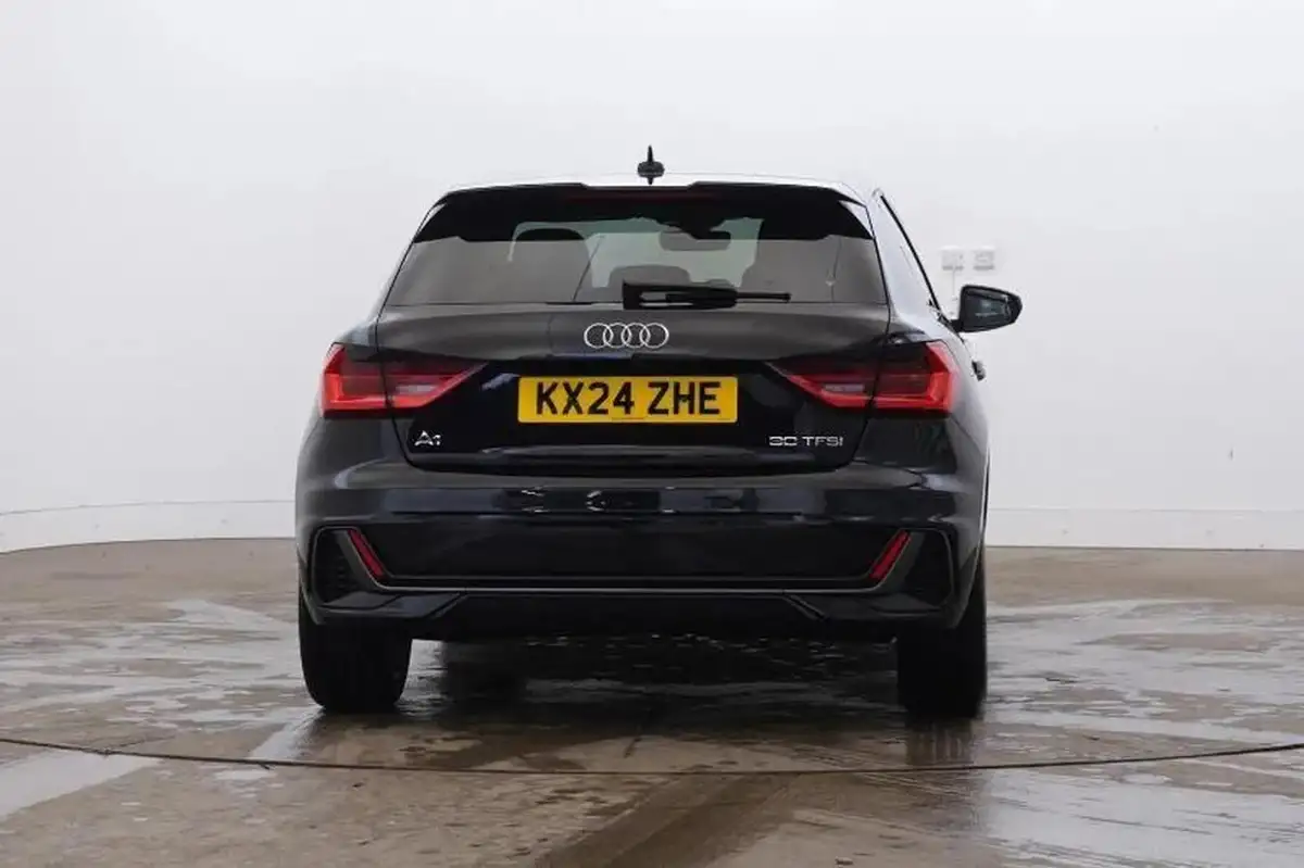 2024-audi-a1-10-30-tfsi-s-line-116ps-tronic-big-7