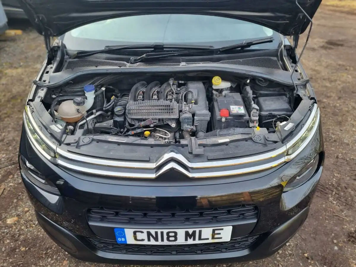 2018-citroen-c3-12-puretech-feel-68ps-big-34