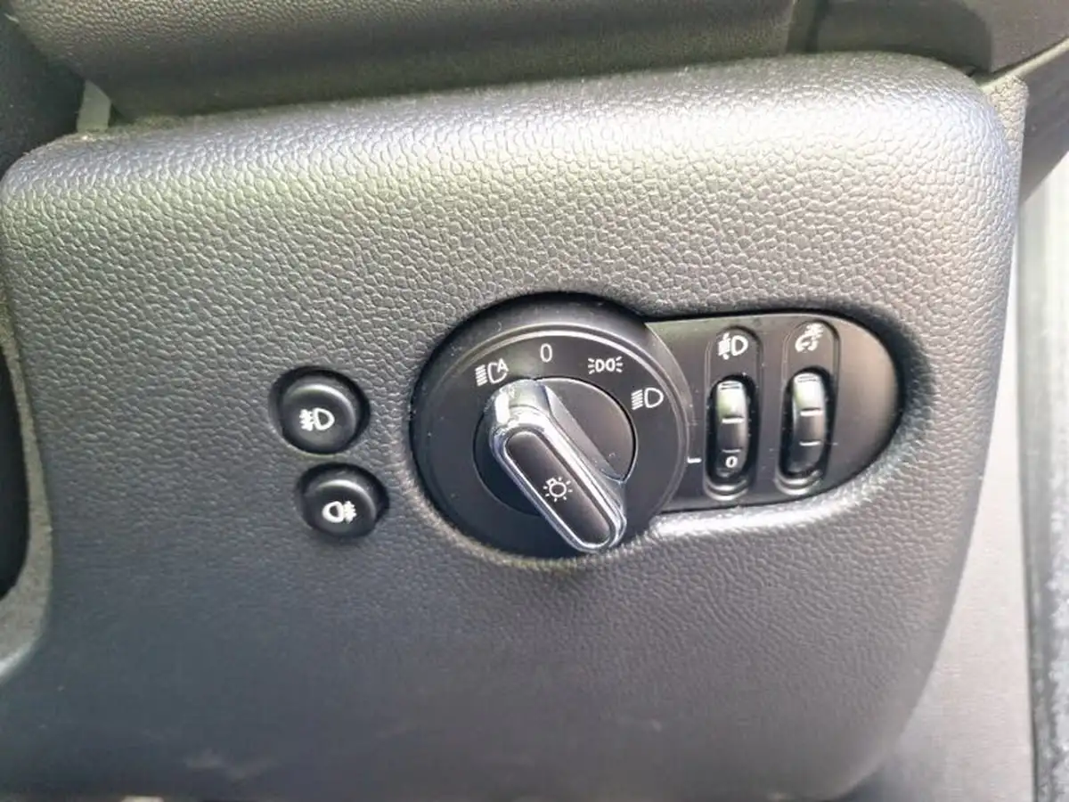2019-mini-cooper-15-cooper-sport-hatchback-5d-big-14