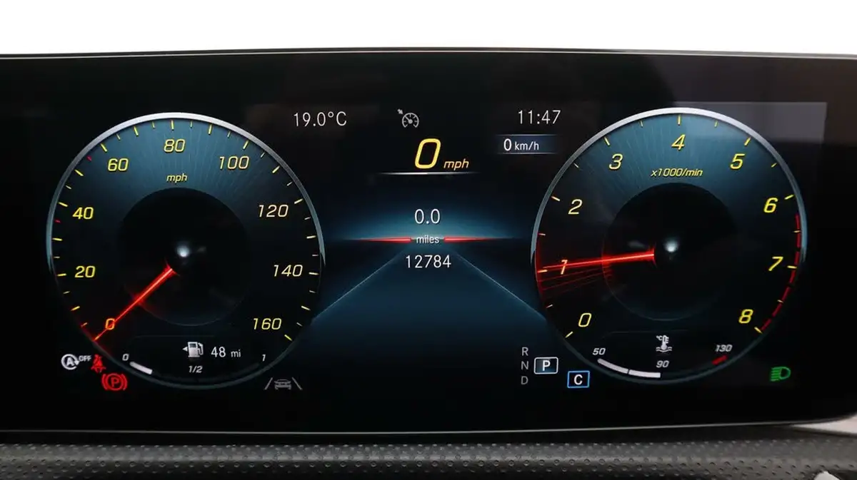 2022-mercedes-benz-a-class-13-a200-amg-line-premium-plus-edition-hatchback-5d-7g-dct-big-10