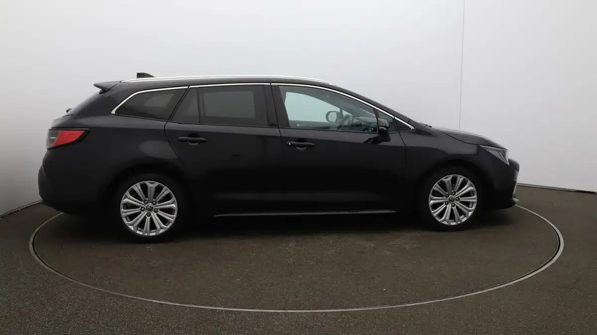 2022-toyota-corolla-18-vvt-i-excel-120bhp-trk-touring-sports-big-42