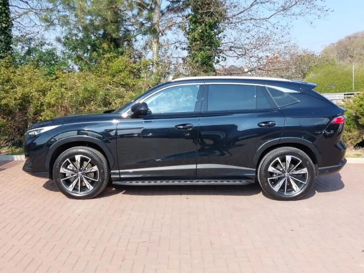 2024-mg-hs-15t-gdi-trophy-273ps-plug-in-hybrid-1496cc-auto-big-3