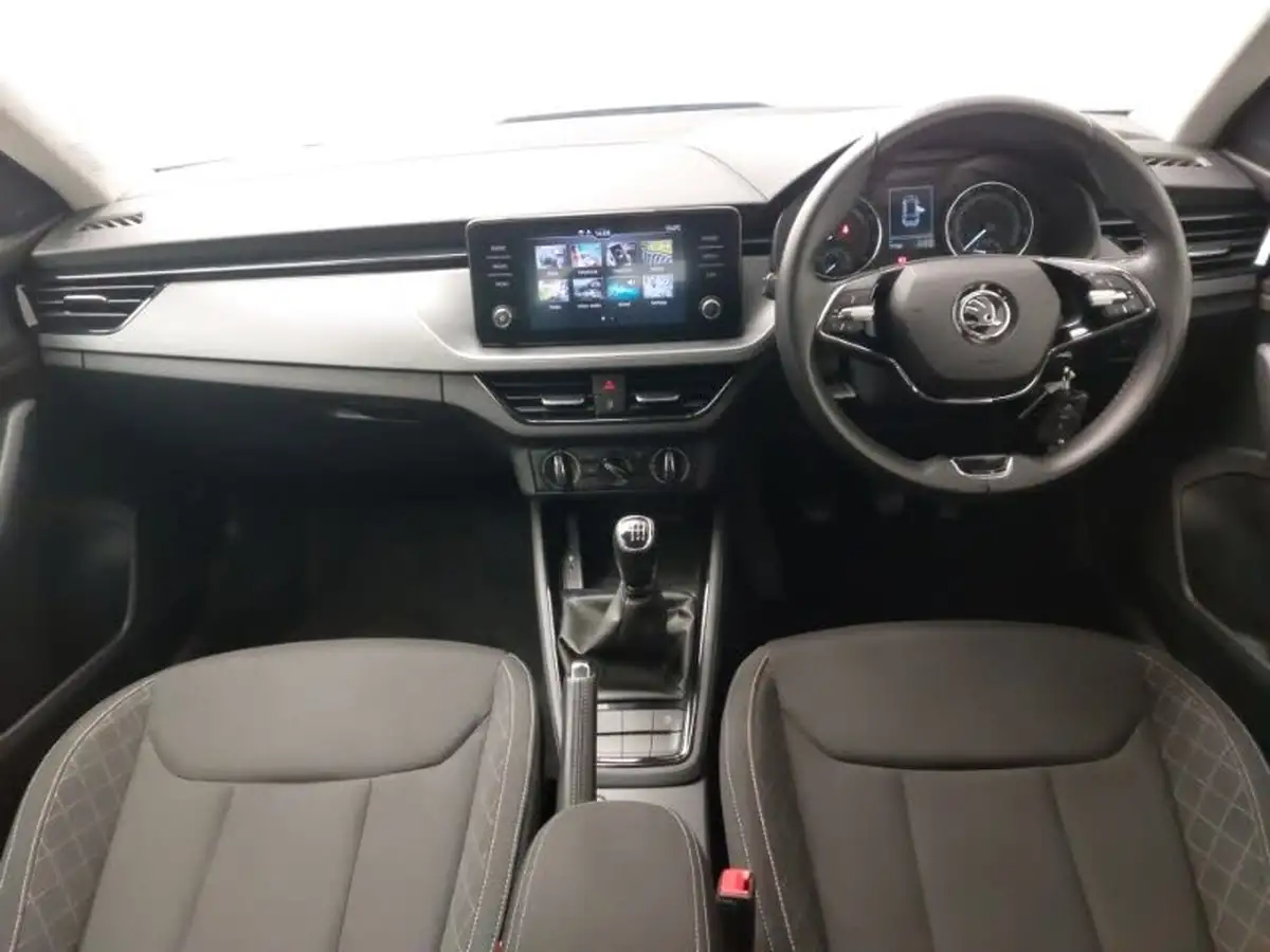 2022-skoda-kamiq-10-tsi-se-109ps-big-2