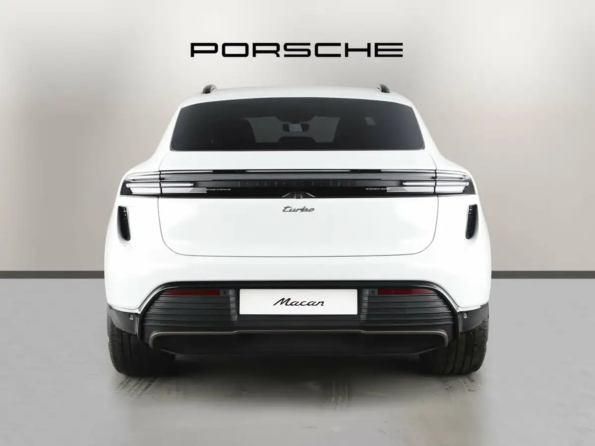 2025-porsche-macan-e-turbo-electric-big-6