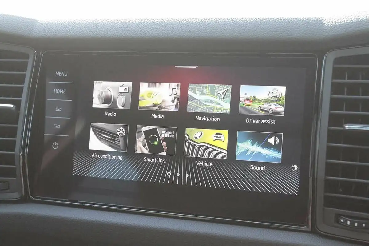 2021-skoda-kodiaq-20-tsi-sportline-big-15