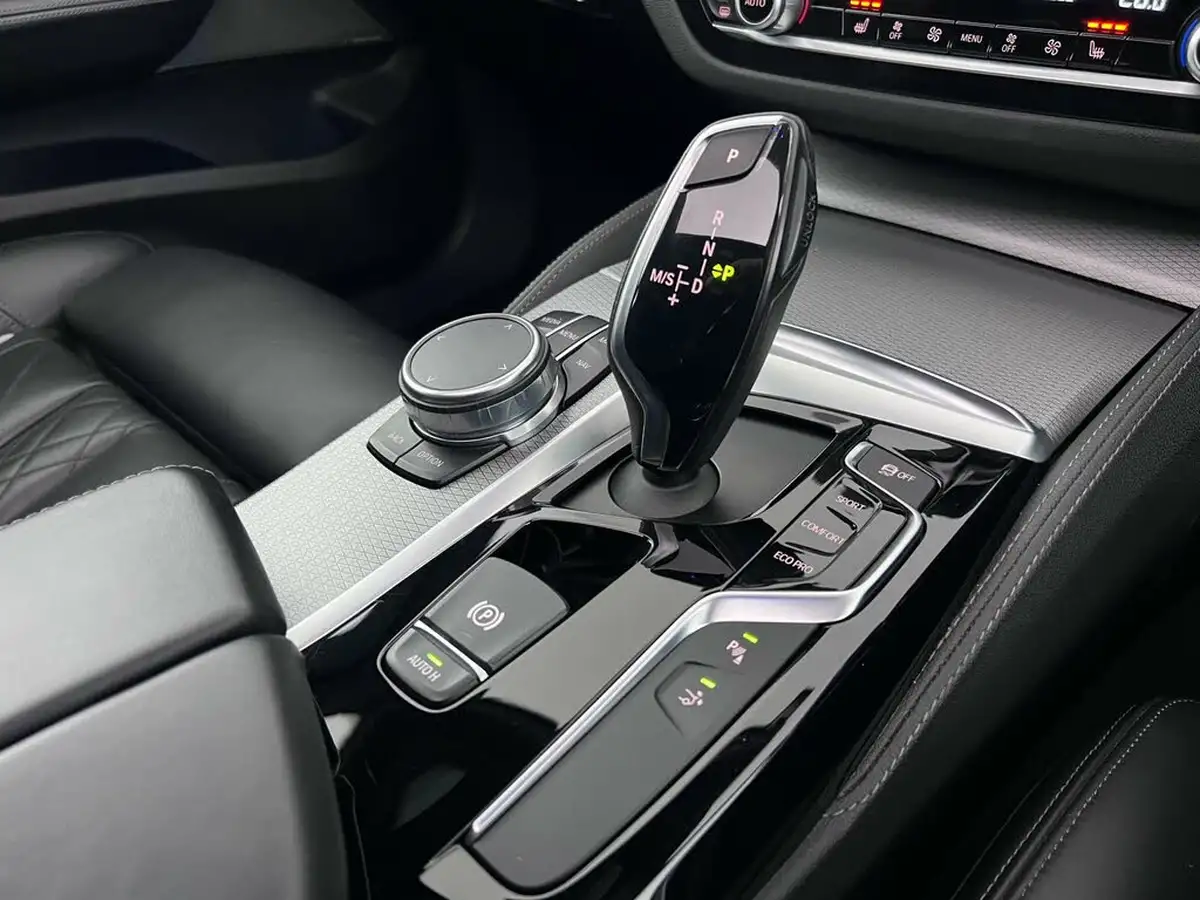 2017-bmw-6-series-big-32