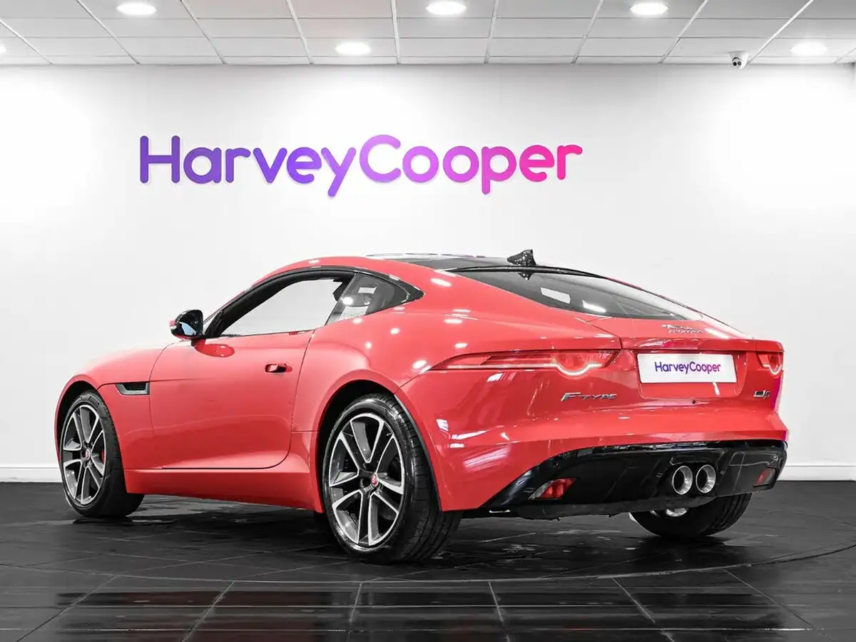 2015-jaguar-f-type-30-s-coupe-awd-quickshift-big-4