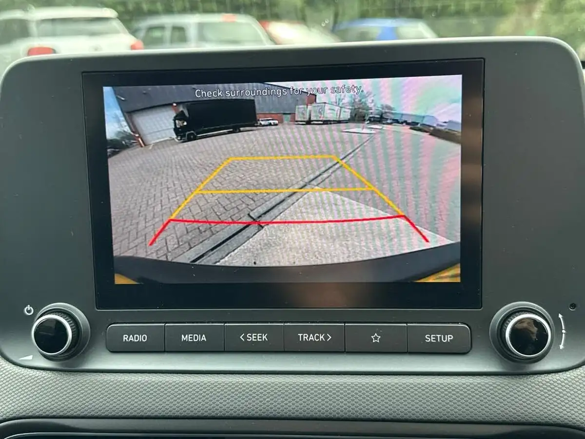 2023-hyundai-kona-16-gdi-se-connect-big-22