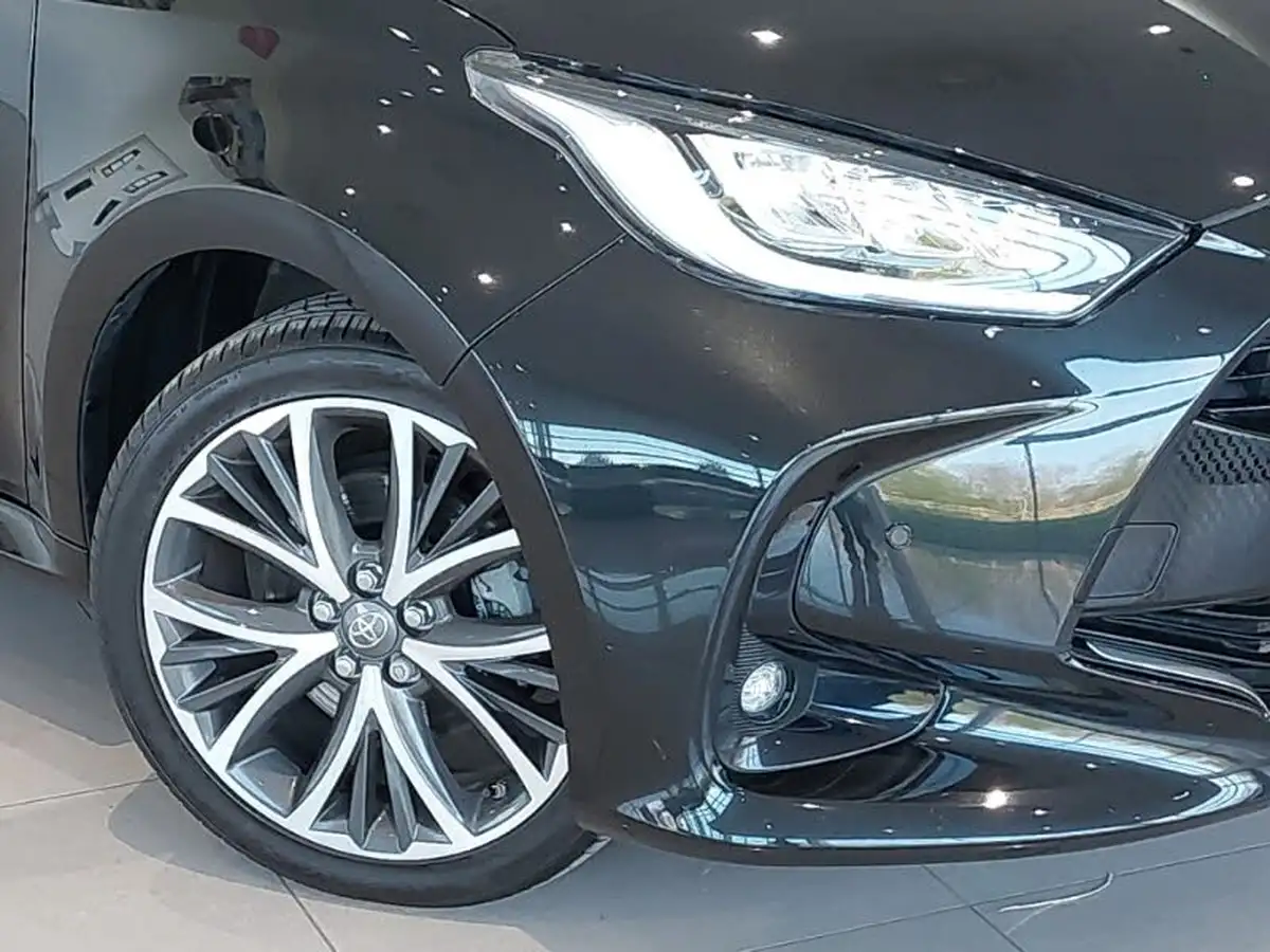 2022-toyota-yaris-cross-15-vvt-i-excel-city-packpan-roof-big-8