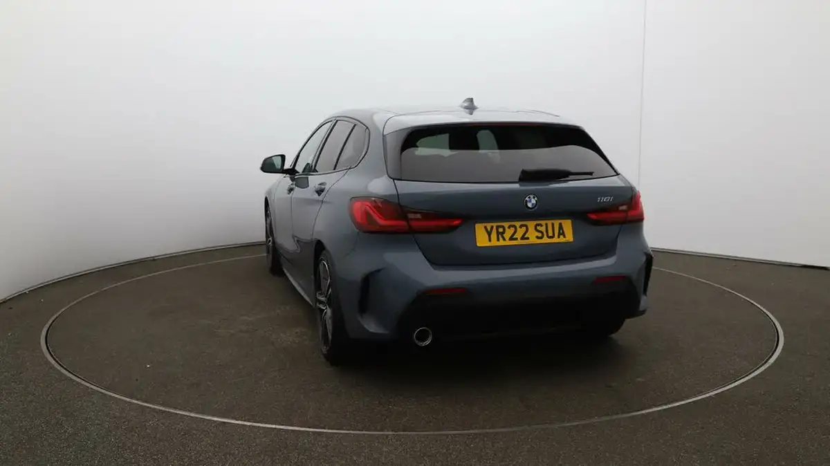 2022-bmw-1-series-15-118i-m-sport-lcp-dct-big-53