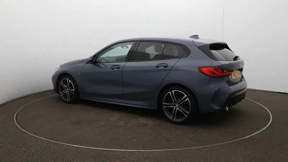 2022-bmw-1-series-15-118i-m-sport-lcp-dct-big-29