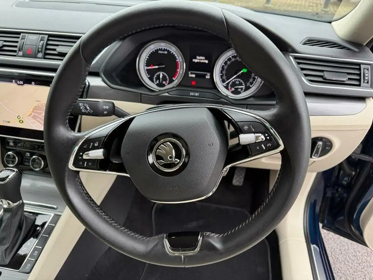 2021-skoda-superb-15-tsi-se-l-hatchback-dsg-big-25