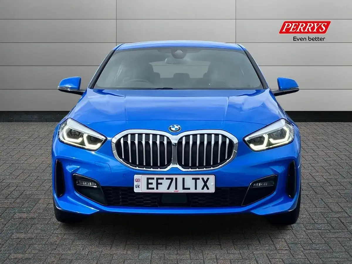 2022-bmw-1-series-15-118i-m-sport-lcp-dct-big-3