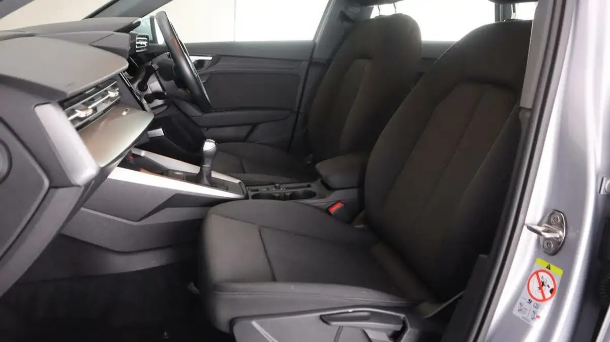 2021-audi-a3-20-30-tdi-technik-big-14